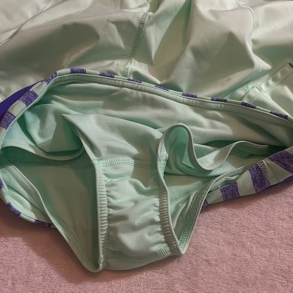 Girls Ivivva by Lululemon Shorts - Picture 5 of 5